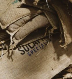 Kalo Koffie - 100% Arabica Koffiebonen - Milano Espresso - 1kg - Exclusieve Koffie 7 Kalo Koffie - 100% Arabica Koffiebonen - Milano Espresso - 1kg - Exclusieve Koffie -Koffie Discountwinkel 1091x1200