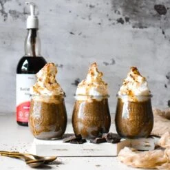 Fitcy | Koffiesiroop | Amaretto | Barista Syrup | Zero | Vegan | Vetvrij | Suikervrij | Keto-vriendelijk | Koffie | Siroop | MET DOSEERPOMP | 1L 7 Fitcy | Koffiesiroop | Amaretto | Barista Syrup | Zero | Vegan | Vetvrij | Suikervrij | Keto-vriendelijk | Koffie | Siroop | MET DOSEERPOMP | 1L -Koffie Discountwinkel 1200x1200 247
