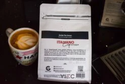 Italiano Espresso Honey Process Vietnamese Koffiebonen Aanbieding 250g GAIA Cafe -Koffie Discountwinkel 1200x800 17