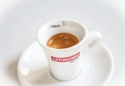 Catunambú Predilect Koffiebonen 1 Kilo - Premium Kwaliteit - Horecakoffie Voor Thuis - Ultiem Koffiegenot -Koffie Discountwinkel 1200x822 1