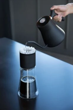 FELLOW - Stagg [XF] Set (Dripper + Carafe) - Handmatige Filterkoffie Set -Koffie Discountwinkel 800x1200 14