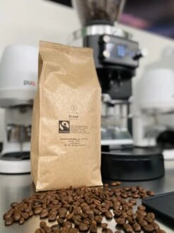 Rotterdamse Koffiebonen Tasty Proefpakket | ORIGINAL 3 X 500 GRAM 7 Rotterdamse Koffiebonen Tasty Proefpakket | ORIGINAL 3 X 500 GRAM -Koffie Discountwinkel 899x1200 5